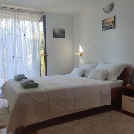 Apartman Sutivan Apartman Kültér fotó